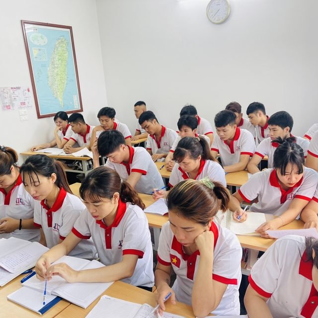 Lớp học tiếng Trung tại ITC Hưng Yên